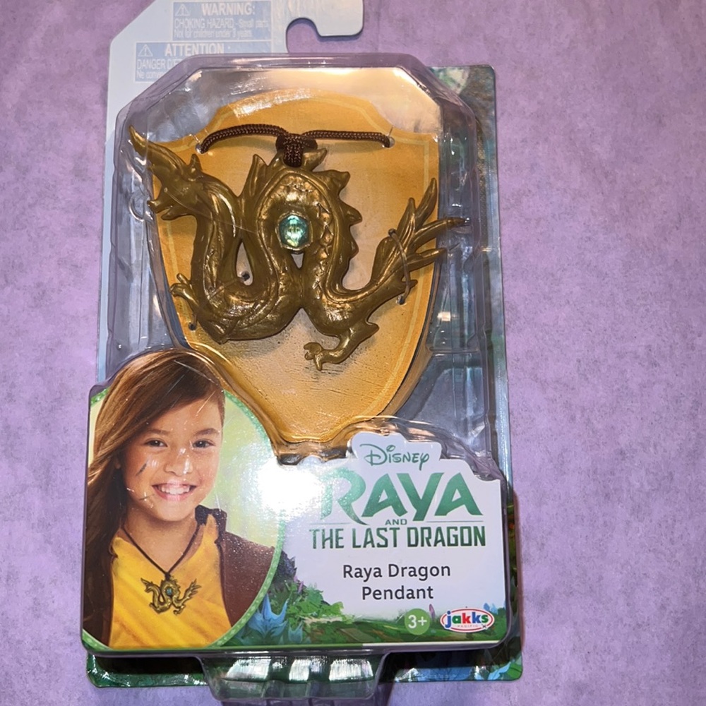 Disney Raya necklace